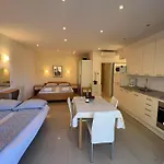 Beachfront بريلا