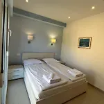 Beachfront * بريلا