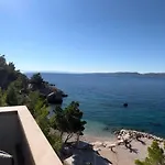 شقة Beachfront بريلا