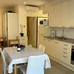 Beachfront بريلا