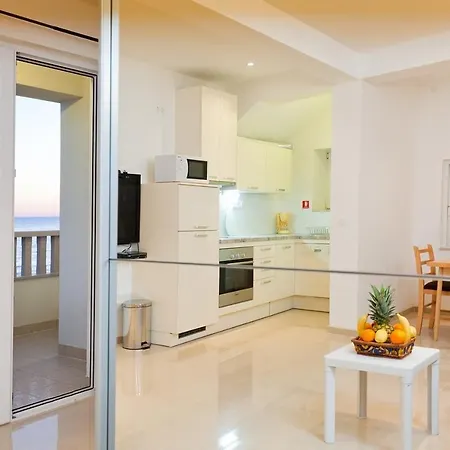 Beachfront بريلا