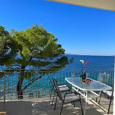 Beachfront Brela