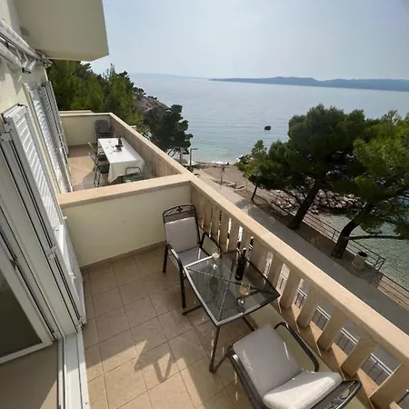 Beachfront * Brela